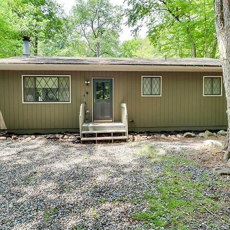 Cozy Gouldsboro Home With Fire Pit In Big Bass Lake! Exterior photo