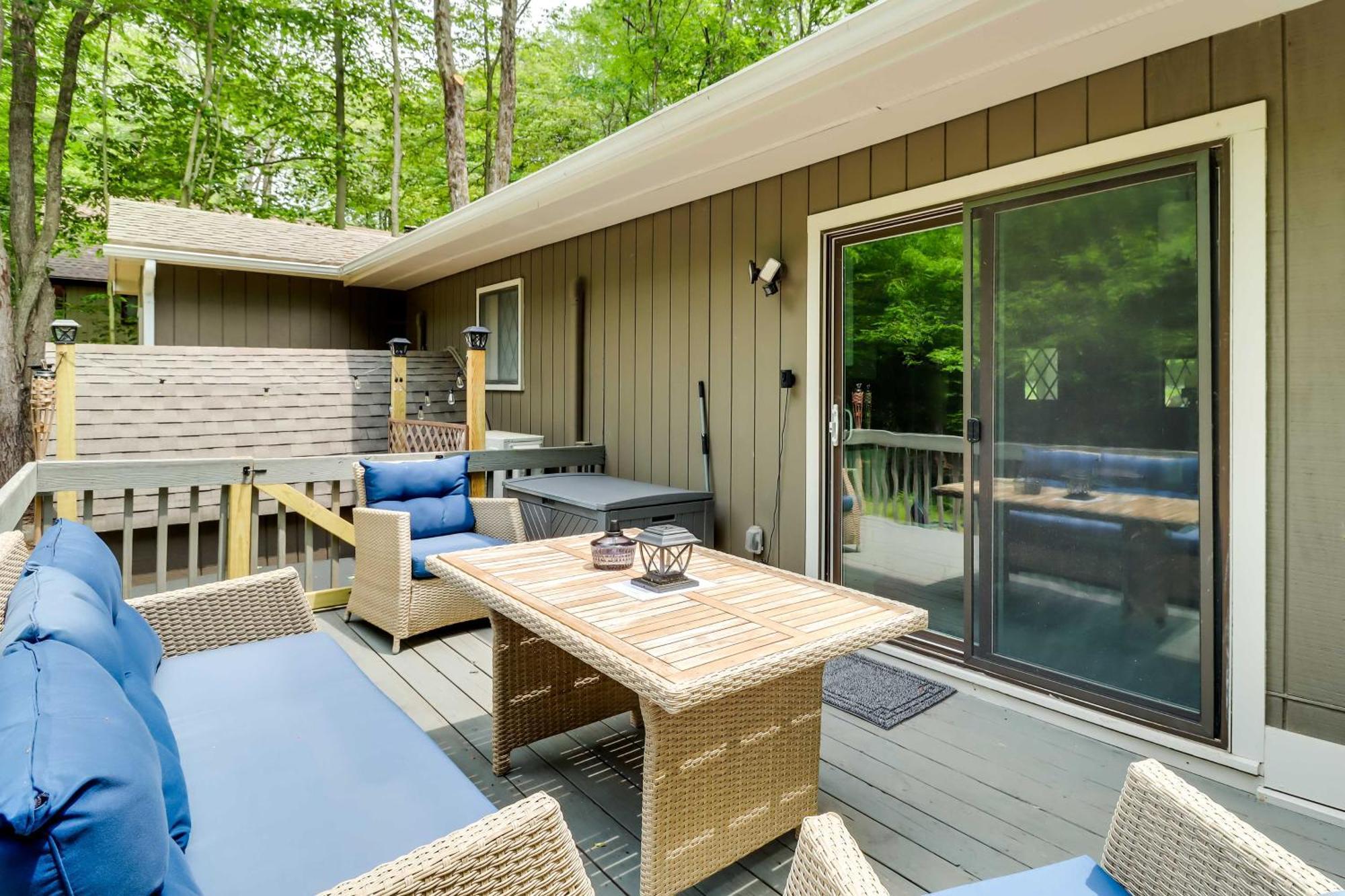 Cozy Gouldsboro Home With Fire Pit In Big Bass Lake! Exterior photo