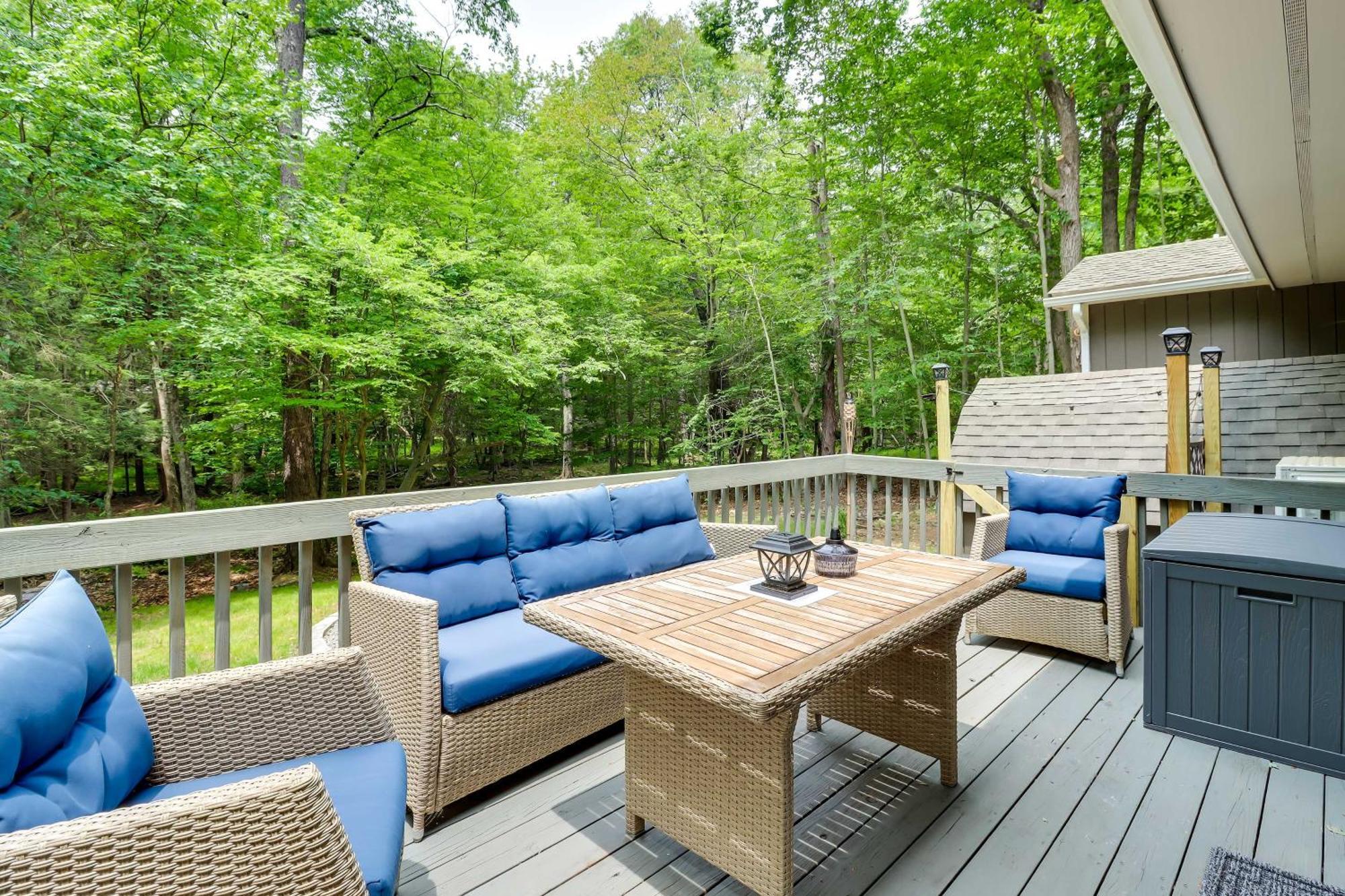 Cozy Gouldsboro Home With Fire Pit In Big Bass Lake! Exterior photo